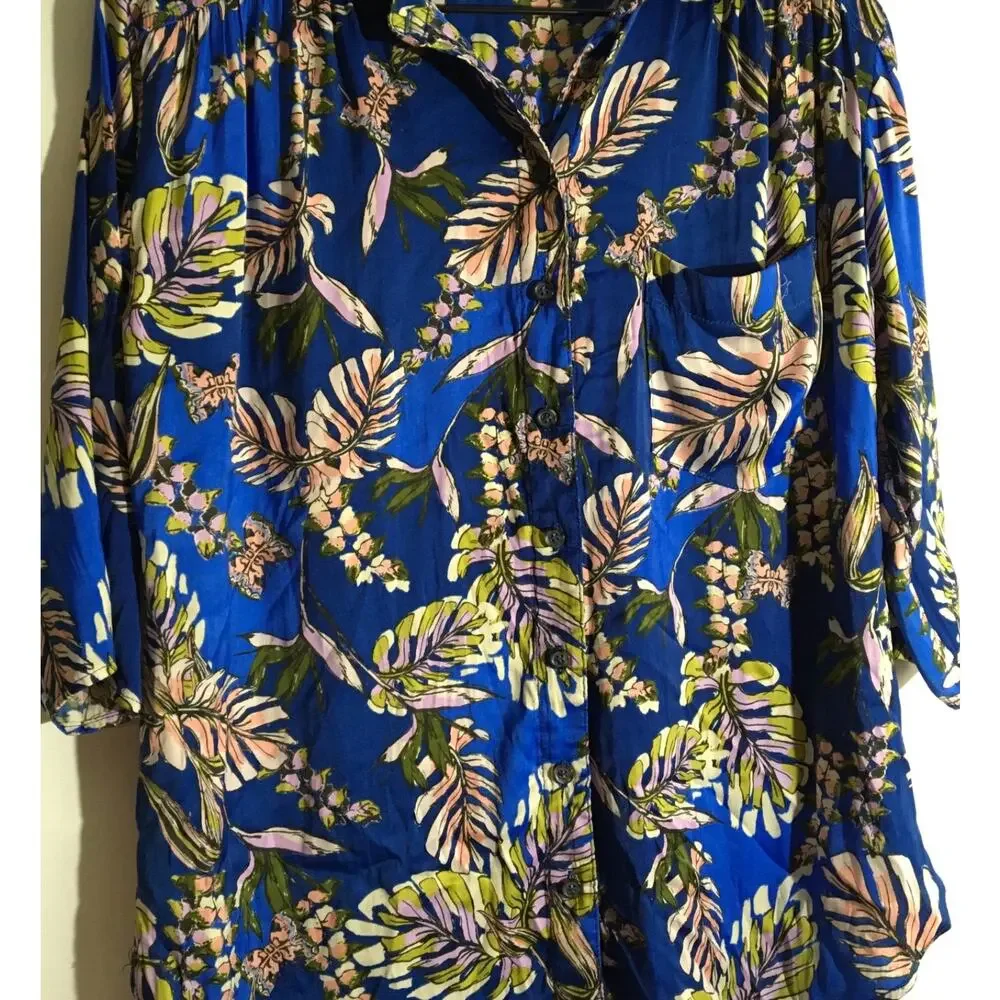Free People Under The Palms Women's Size XS Blue Palms Floral Button Up Blouse